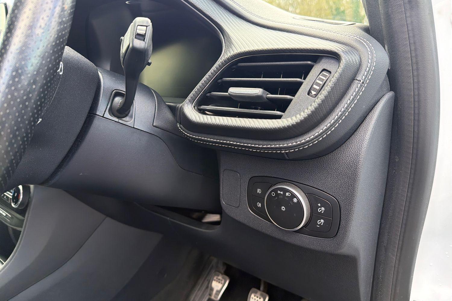 Ford PUMA Photo 26
