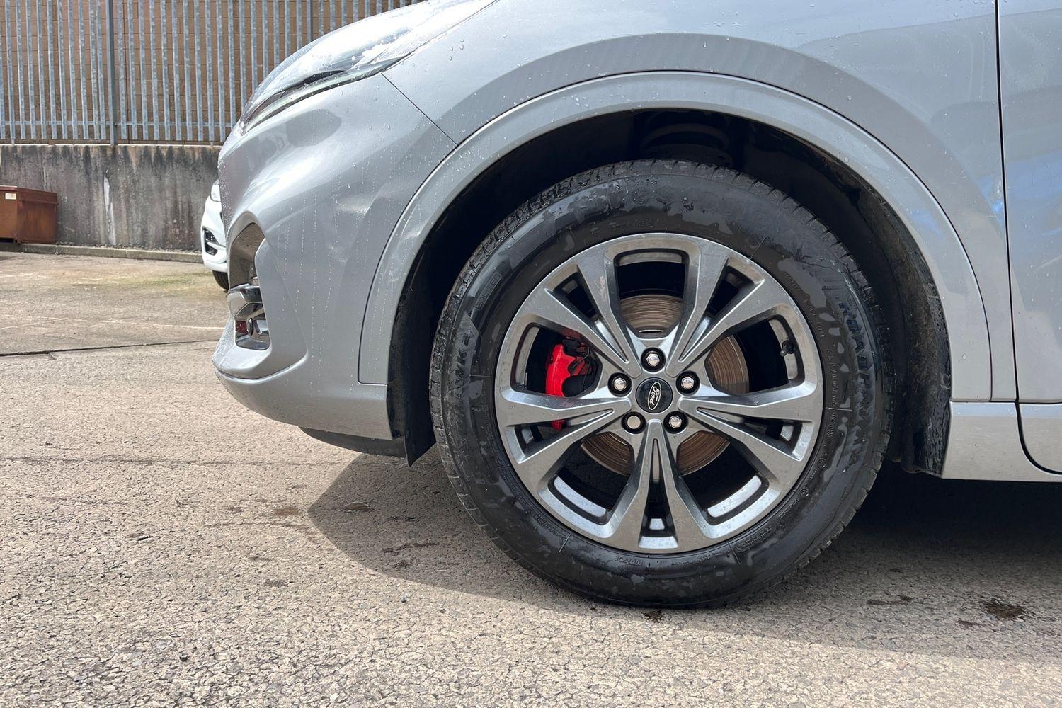 Ford KUGA Photo 7