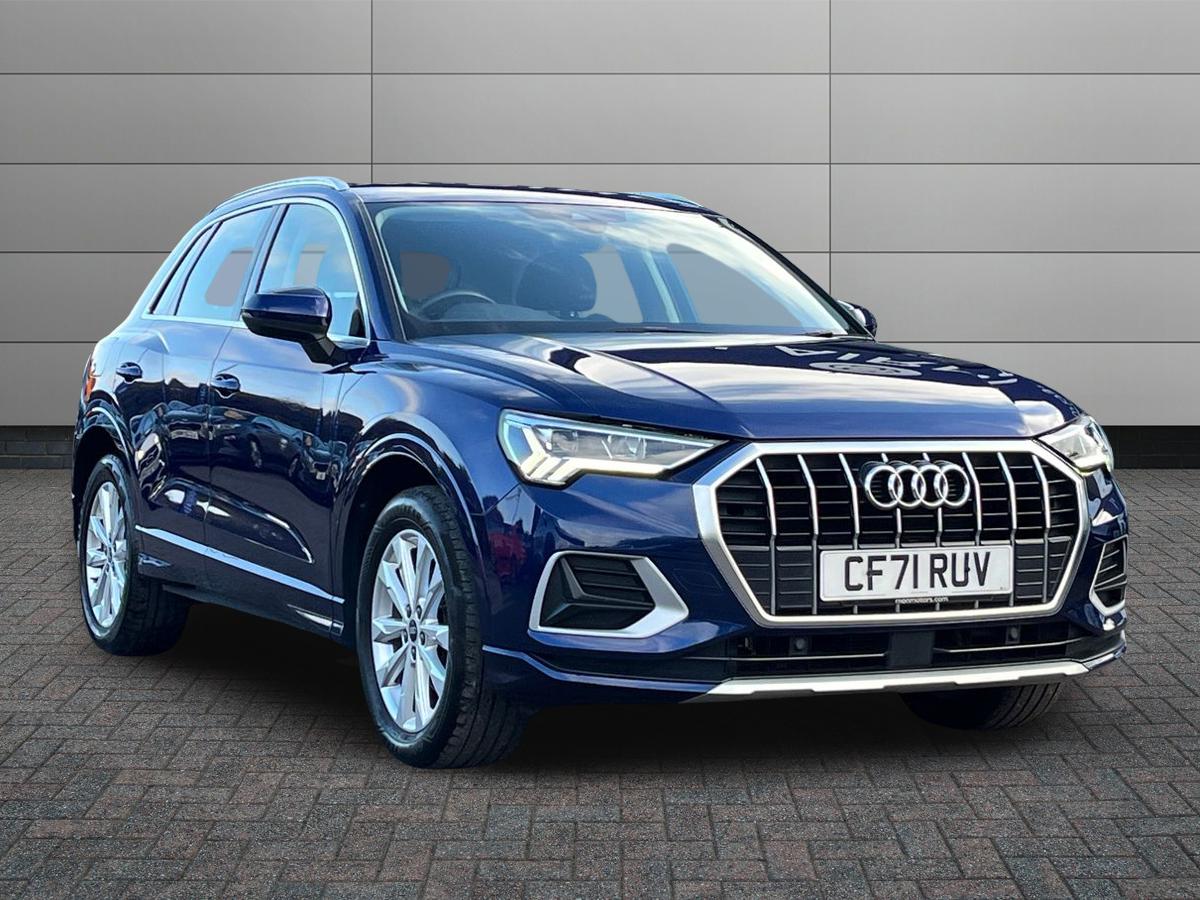 Audi Q3 Photo 0