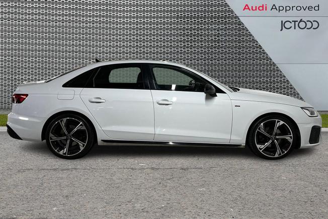 Audi A4 Photo 4