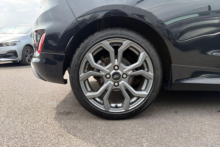 Ford FIESTA Photo autoimg-3ece34438d5767c534704d94e30237e8099c605f.jpg