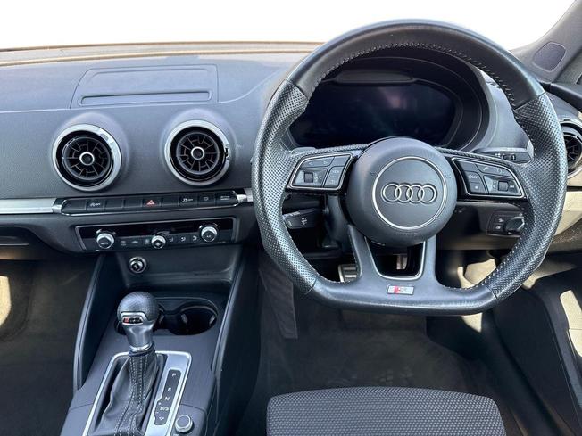 Audi A3 Photo 11