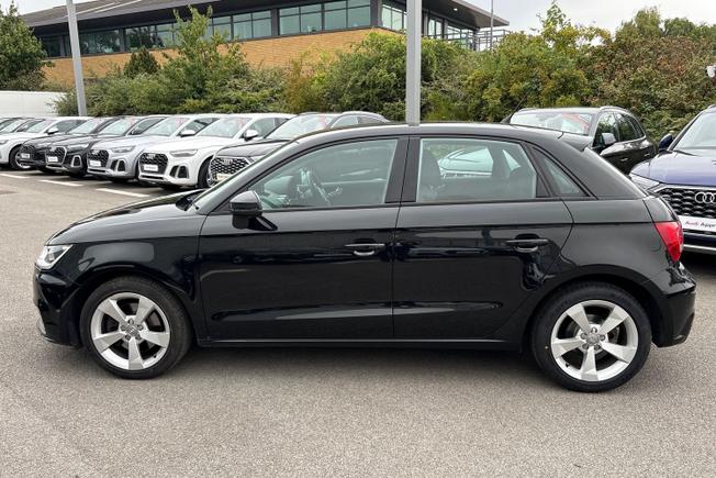 Audi A1 Photo 33