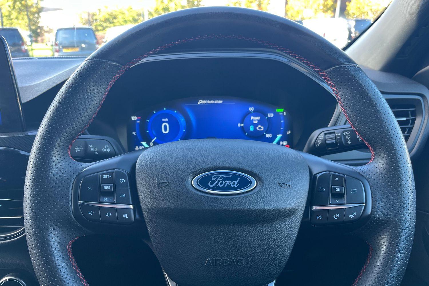 Ford Kuga Photo 11