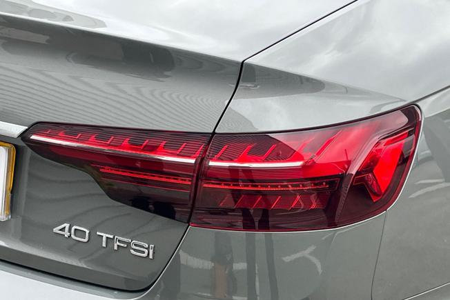 Audi A4 Photo 18