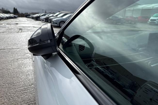 AUDI A4 Avant Photo 24