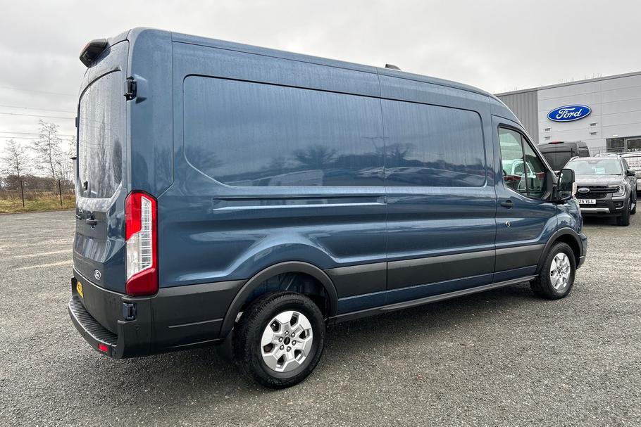 Used Ford TRANSIT 8
