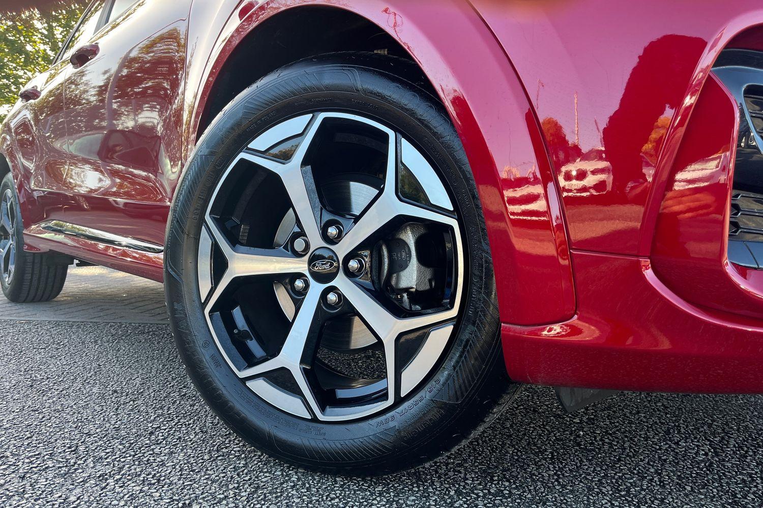 Ford PUMA Photo 7