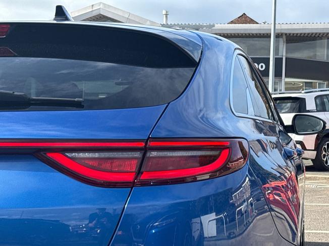 KIA ProCeed Photo 18