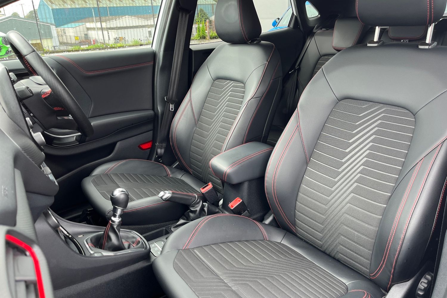 Ford PUMA Photo 18