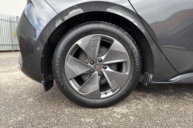CUPRA Born Photo 21