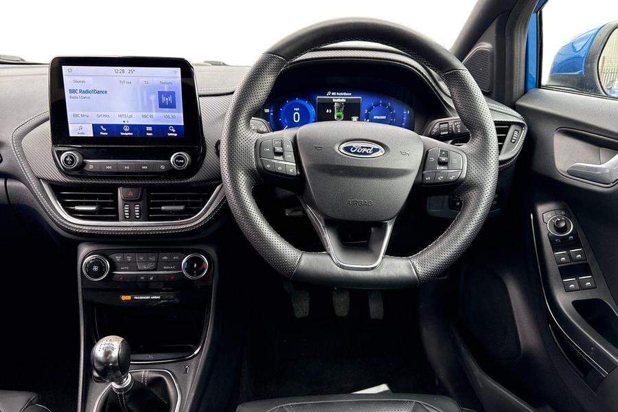 Ford PUMA Photo autoimg-3ee7b23ff5567392fe748ddb66faf15d4b8ced89.jpg
