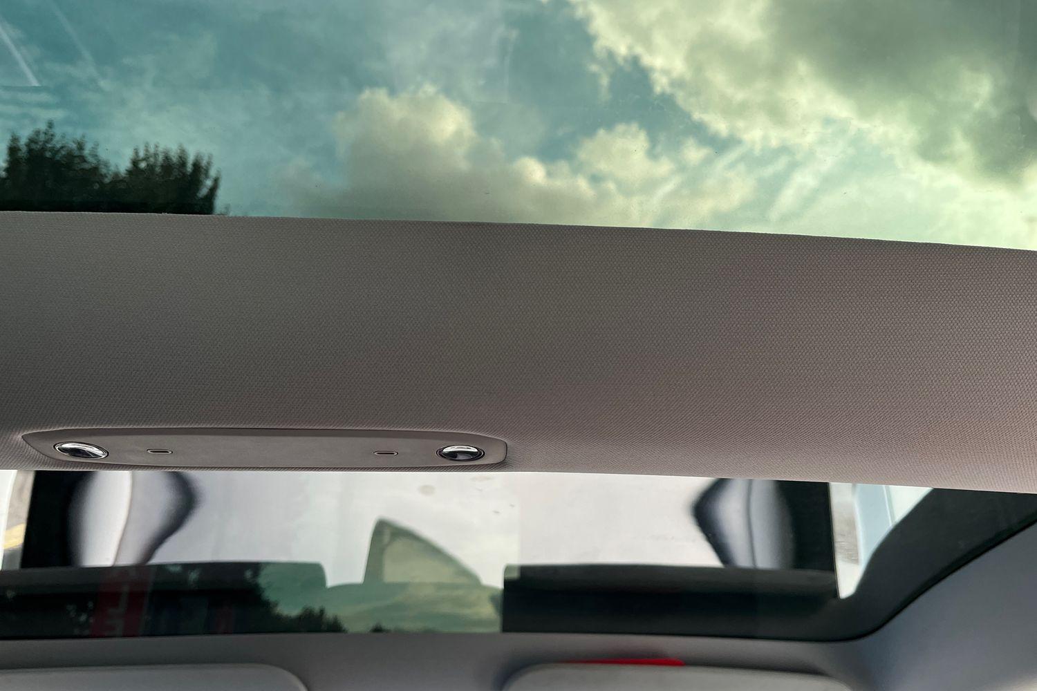 TESLA MODEL 3 Photo 29