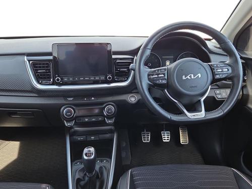 Kia STONIC Photo autoimg-3eea7c34939f3e7e761bbe108f7e0474640ed049.jpg