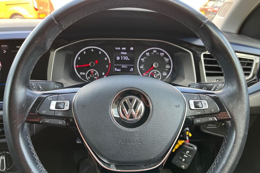 Volkswagen Polo Photo autoimg-3eec8159c65e8d2014e9a5f71a1dd08355d3da10.jpg