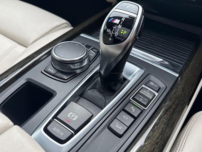 BMW X5 Photo 57