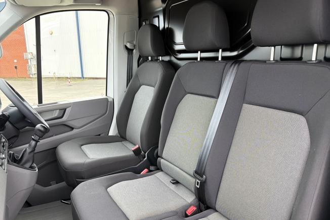 VOLKSWAGEN Crafter Photo 47