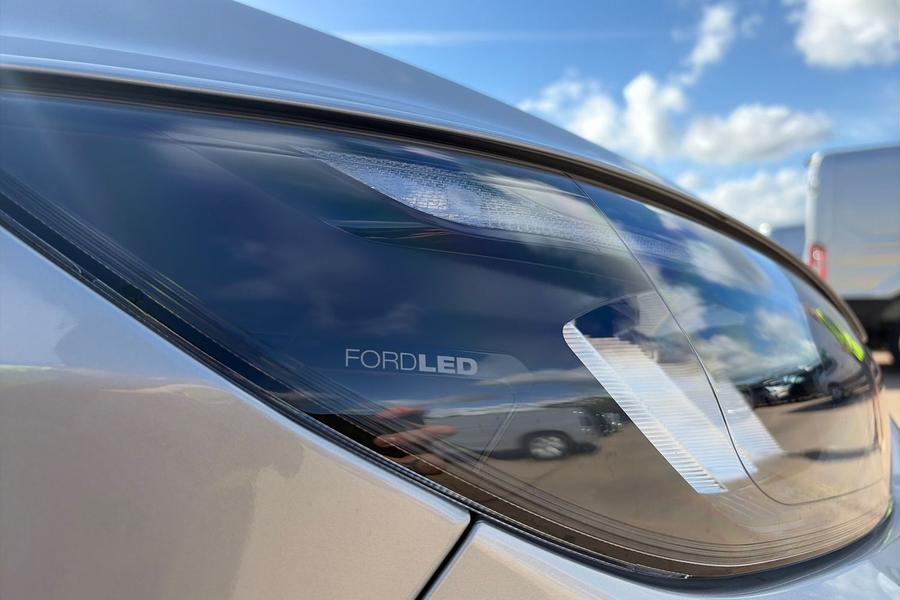Ford TRANSIT CUSTOM Photo autoimg-3ef131f277c4b6ca5569e94ac3418af3dec9d2e4.jpg