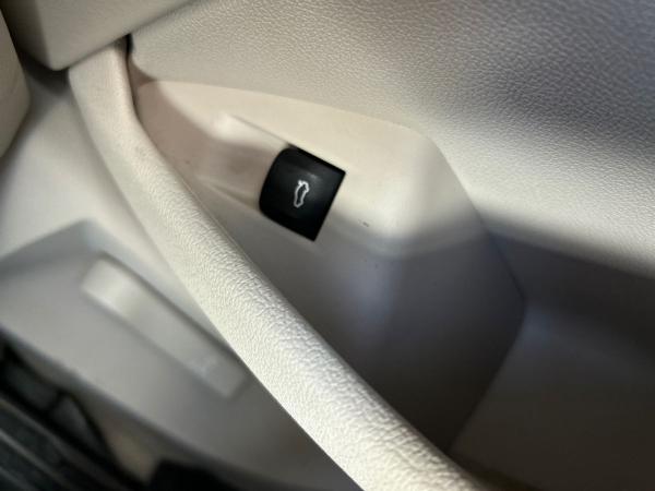 BMW 8 Series Photo autoimg-3ef47ea7a916c21133583092cdbc2644f5f55ae3.jpg