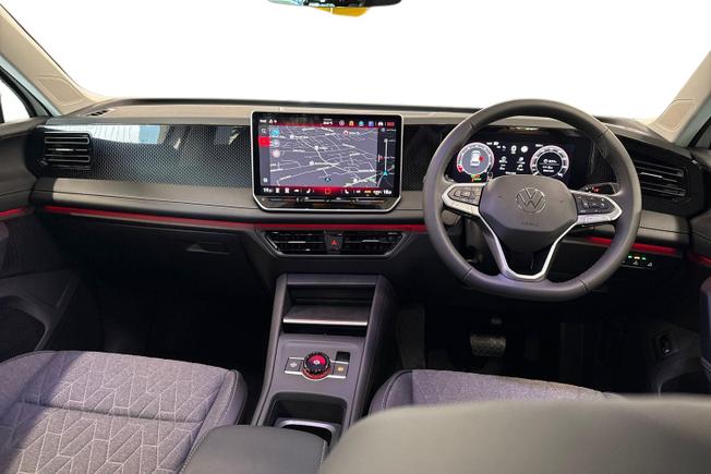 VOLKSWAGEN Tiguan Photo 10