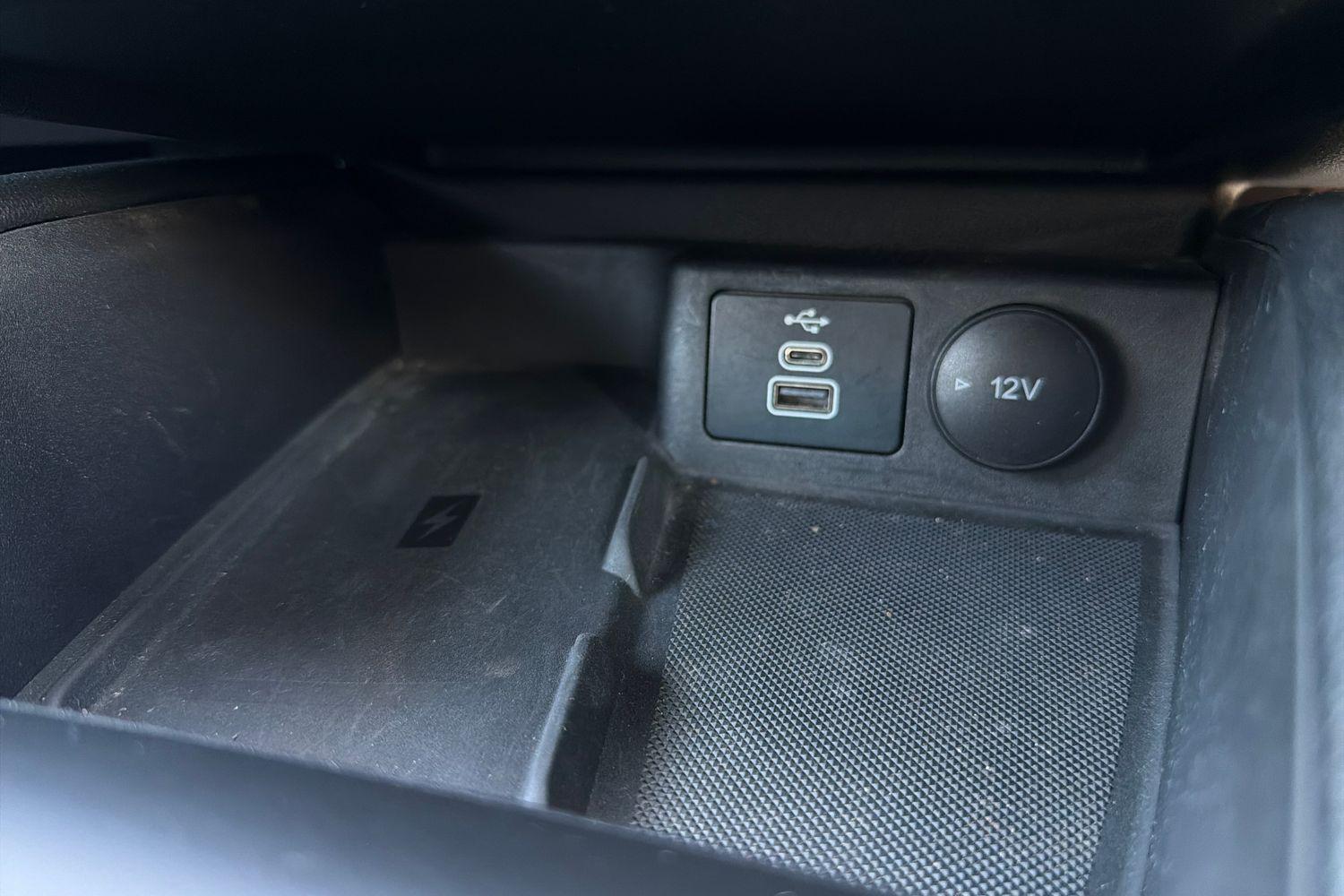 Ford FOCUS Photo 37