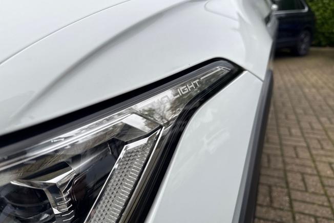 VOLKSWAGEN Tiguan Photo 22