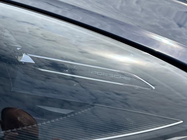 PORSCHE Macan Photo 36