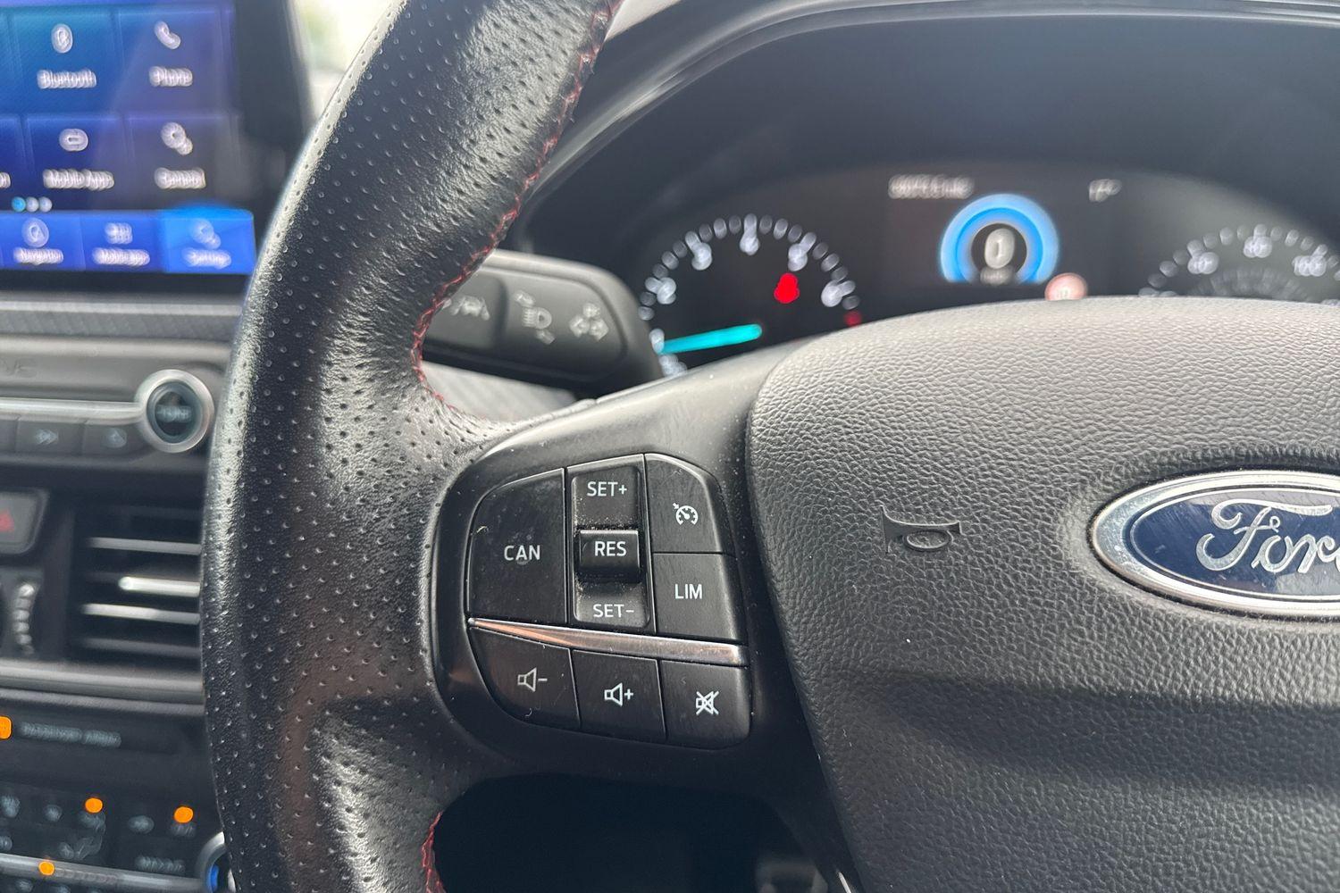 Ford Focus Photo 30