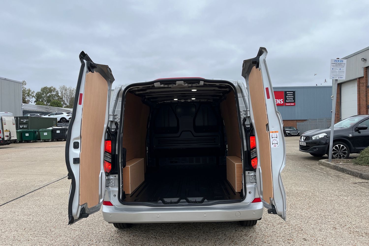 Ford TRANSIT CUSTOM Photo 5