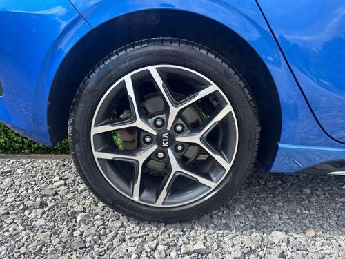 Kia CEED Photo autoimg-3f071b0b93de8a9af8bc5540280b8fd83b6b528f.jpg