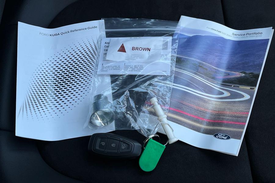 Ford KUGA Photo autoimg-3f09c8996b82df30349b3efaf9d153ce79d71104.jpg