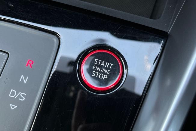 Audi S3 Photo 31