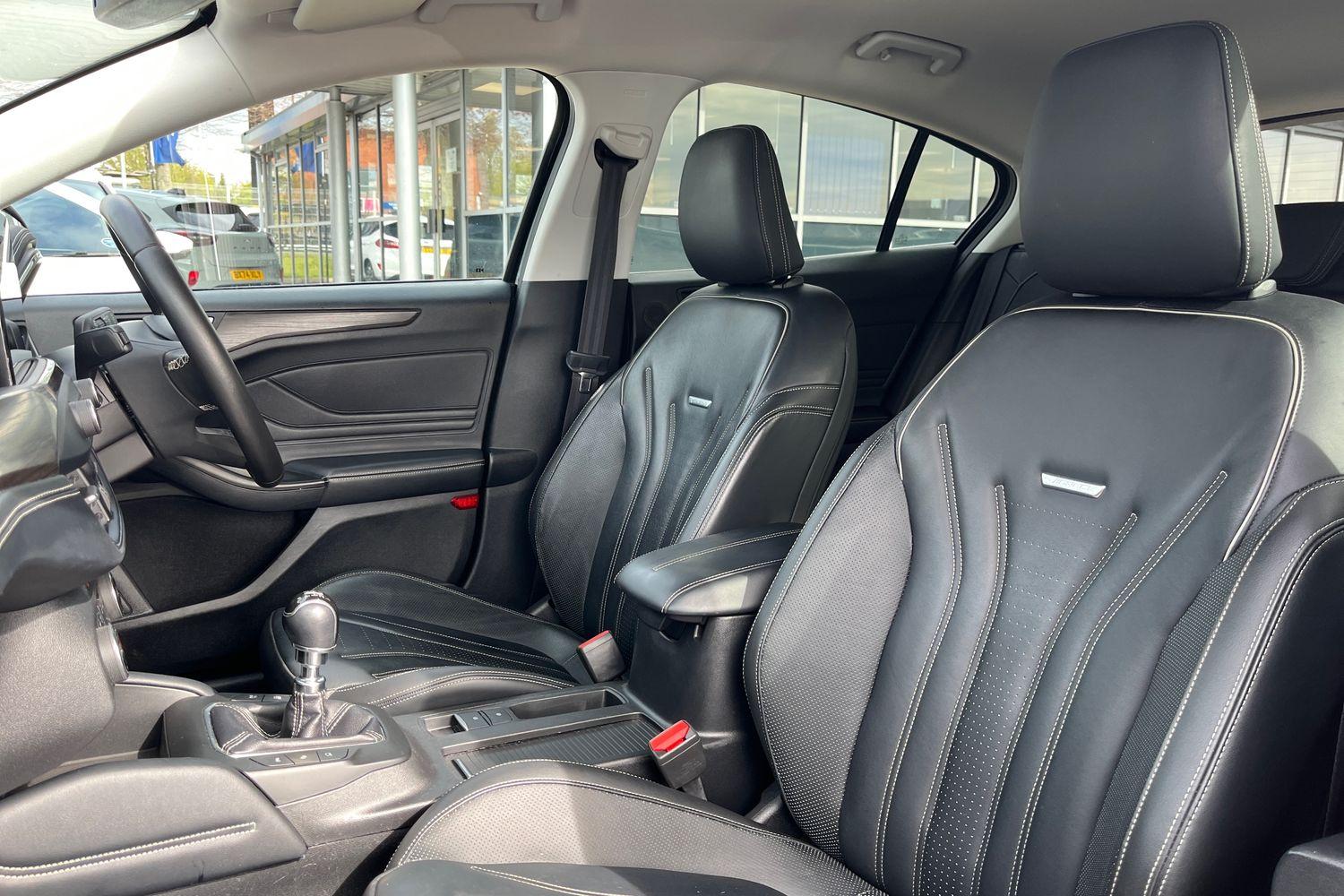 Ford FOCUS VIGNALE Photo 18