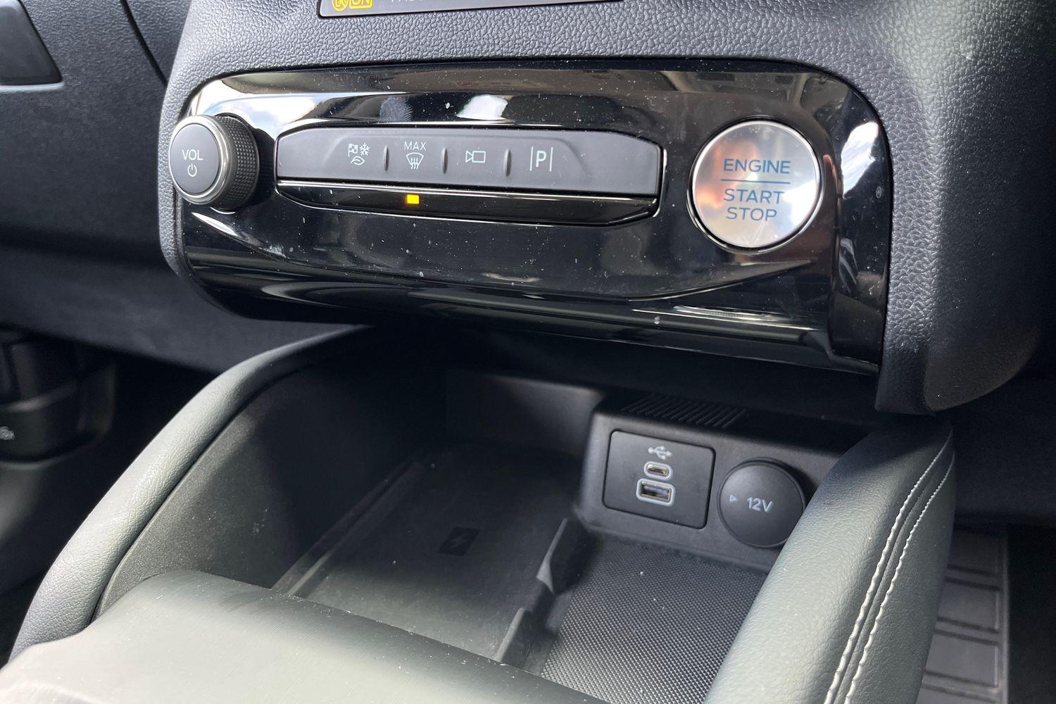 Ford Kuga Photo 33