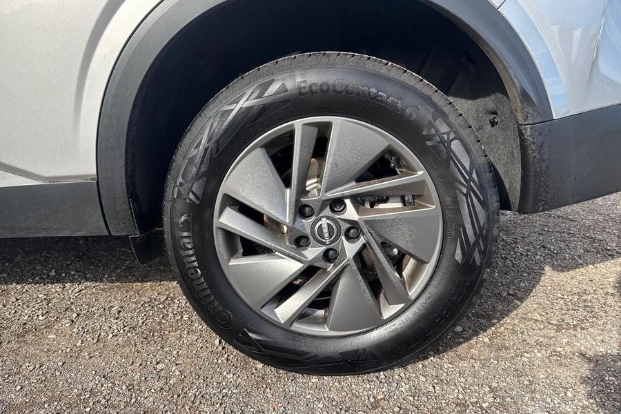 Nissan QASHQAI Photo autoimg-3f0fda398a47cc983768ad492385e18082843269.jpg