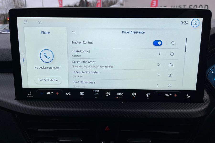 Ford KUGA Photo autoimg-3f0ff04b8932b84a99aa961d64db5004fb807f1f.jpg