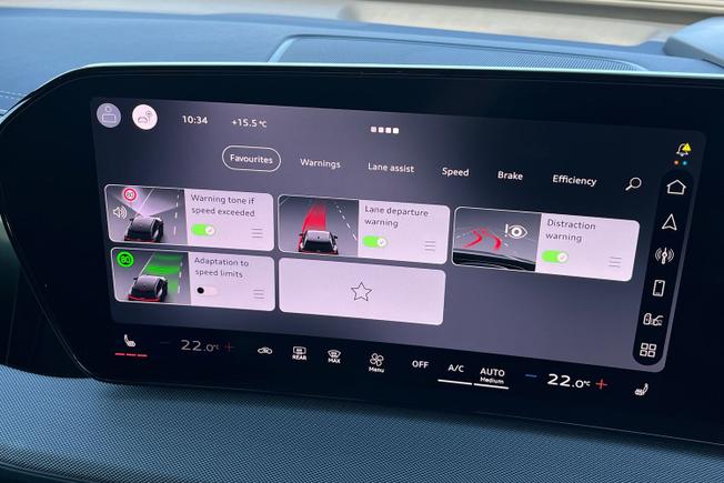 Audi Q4 e-tron Photo 38