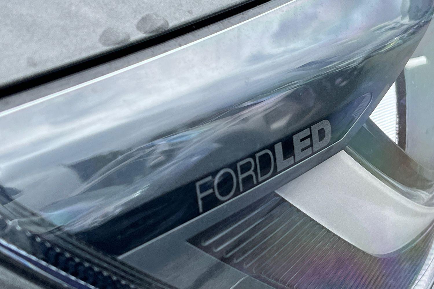 Ford FOCUS Photo 35