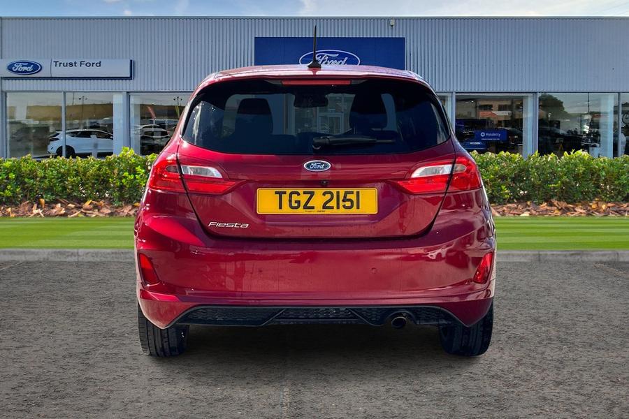 Ford FIESTA Photo autoimg-3f1c437d536f20500bf89ab9b0b4fce599fa2191.jpg