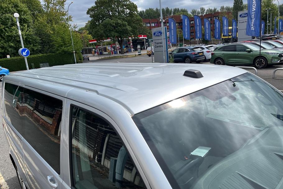 Used Volkswagen TRANSPORTER SHUTTLE GL70UVV 23