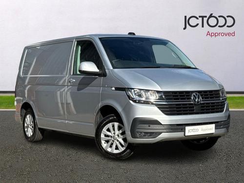 VOLKSWAGEN Transporter 2.0 TDI T30 Highline Panel Van 5dr Diesel DSG FWD SWB Euro 6 (s/s) (150 ps)