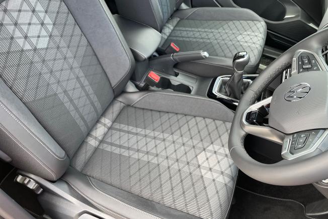 VOLKSWAGEN T-Cross Photo 37