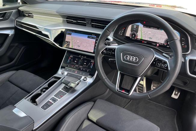 AUDI A6 Saloon Photo 6