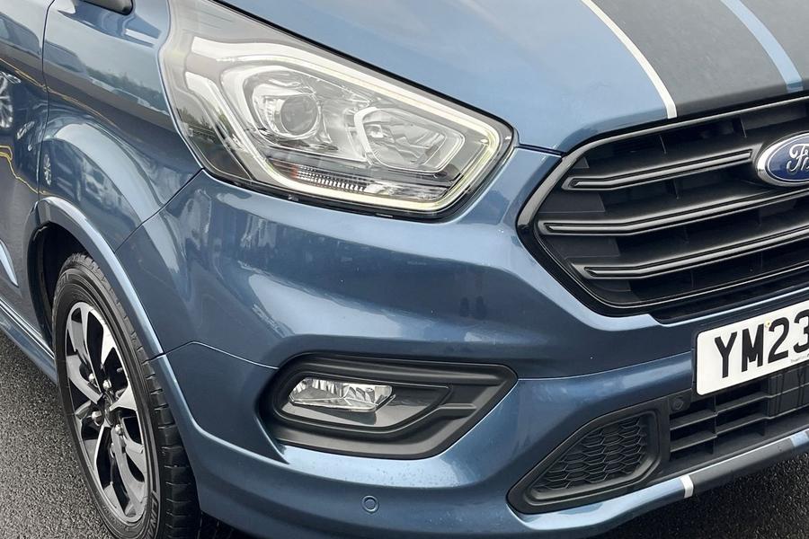 Ford TRANSIT CUSTOM Photo autoimg-3f3050ad9115eab503f5f1edb36a4aaf4c26a99d.jpg