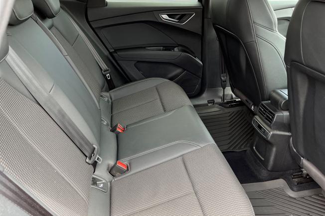 AUDI Q4 E-Tron Photo 39