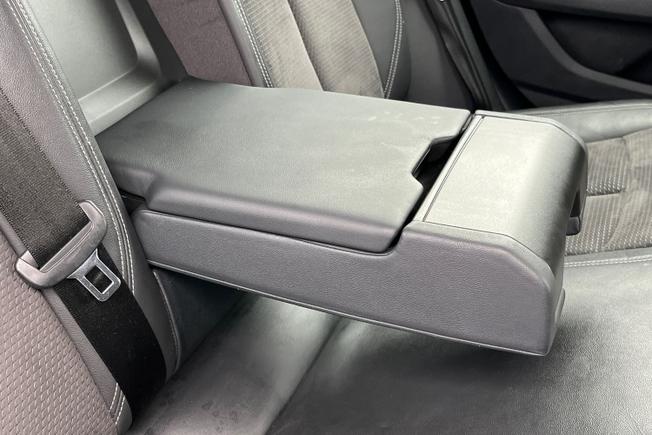 AUDI A6 Avant Photo 38
