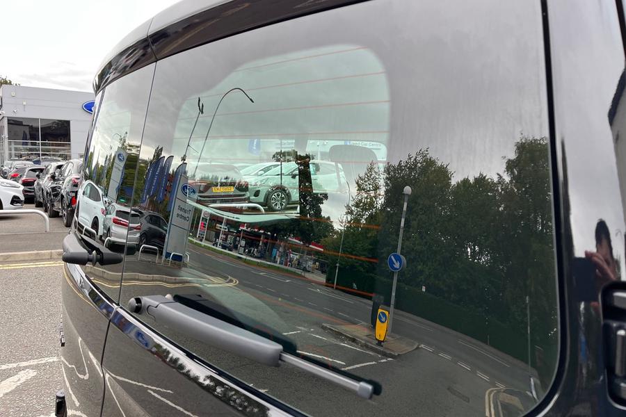 Ford TRANSIT CUSTOM Photo autoimg-3f364defdd42ec8c2a76c3bbbdcc32474d843425.jpg