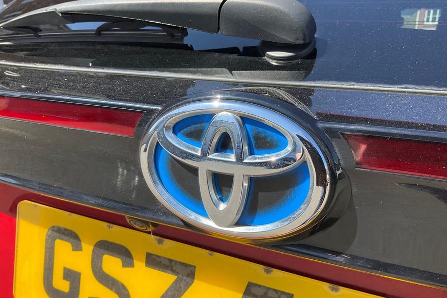 Toyota YARIS CROSS Photo autoimg-3f36c66f1f553fb345172d62638facadbbde4763.jpg