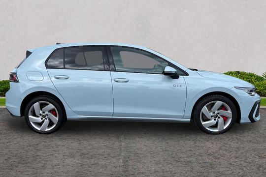 Volkswagen Golf Photo autoimg-3f37166da6756f237b65334cfded2007b9f32cfd.jpg