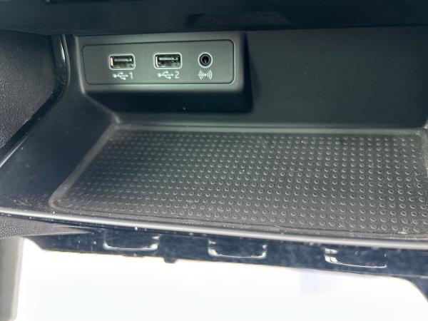 SEAT Leon Photo autoimg-3f3817b929a9f319f7bc7462c40a6d36e28cc5f4.jpg